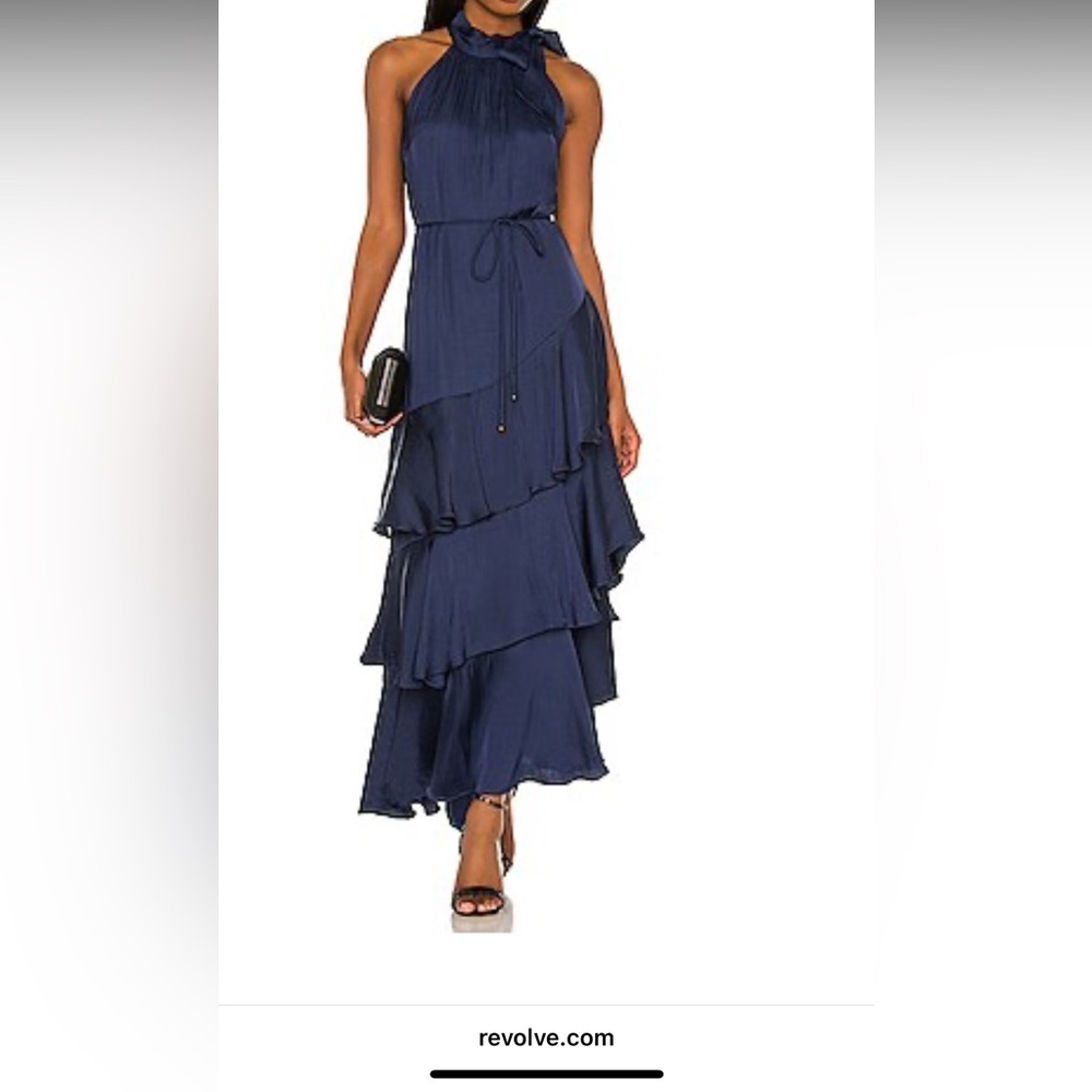 ❤️ Reduced ELLIATT SALE Gorgeous Midnight Blue Ruffled Halter Gown 🎊🎉